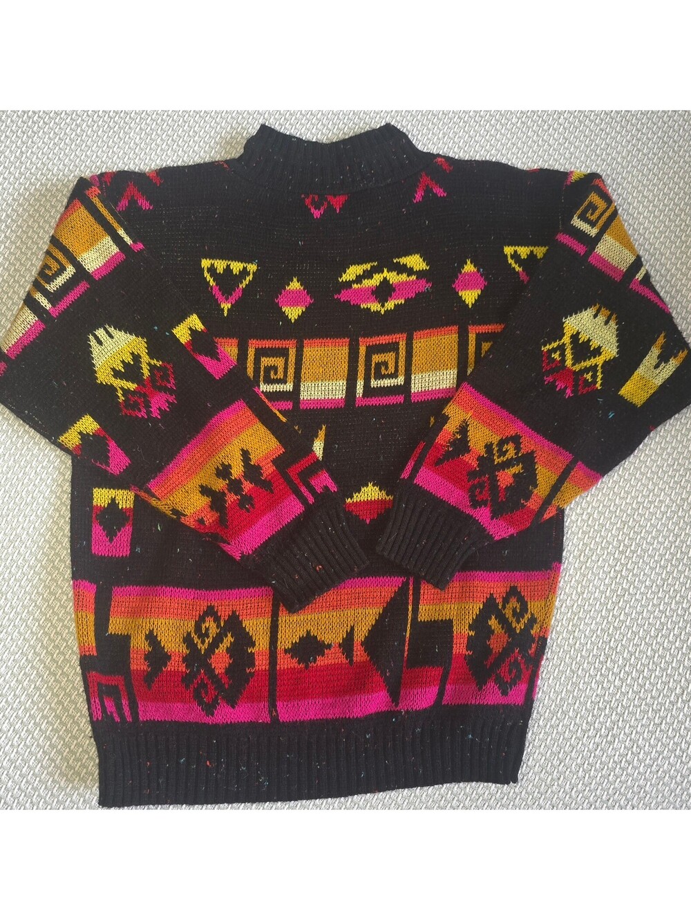 Vintage 1990s anztec sweater size Lg/XL